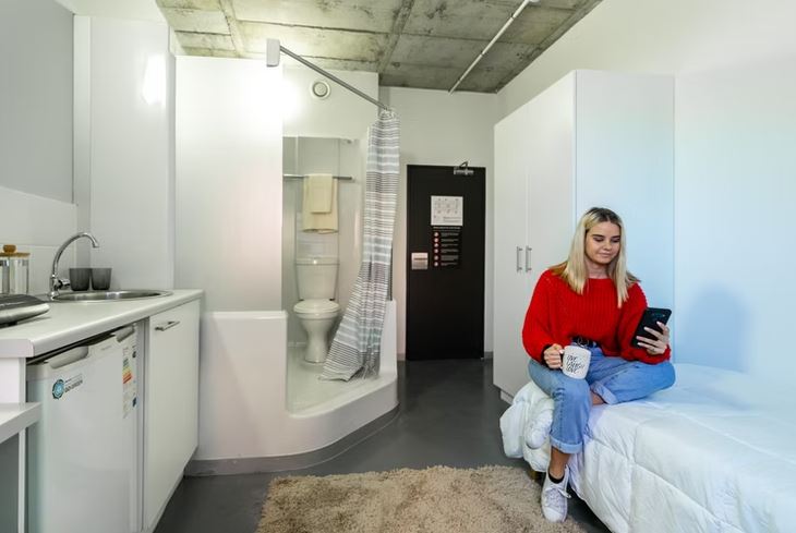 1 Bedroom Property for Sale in Wynberg Western Cape